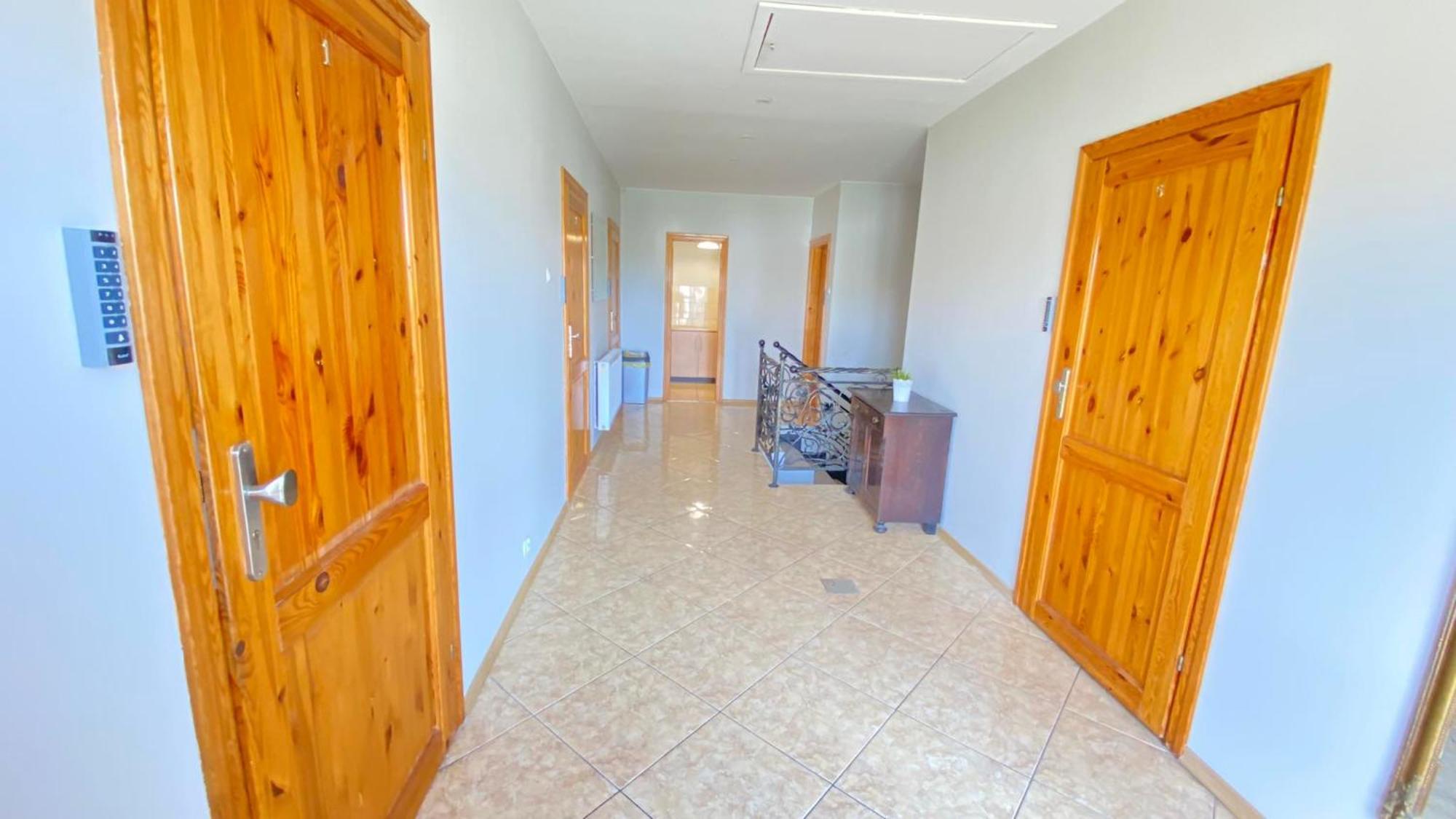 Pokoje Goscinne R10 Rewa Exterior photo